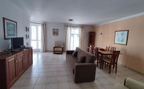 3E Atlantico Com Garagem E Ac - Casas & Papeis